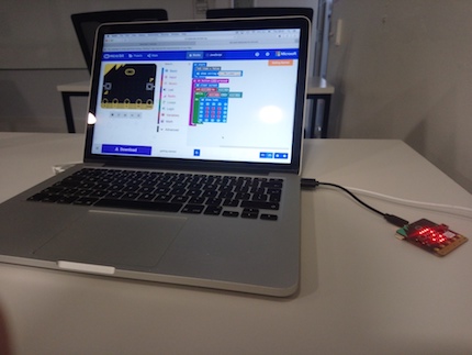 Laptop connected to MicroBit